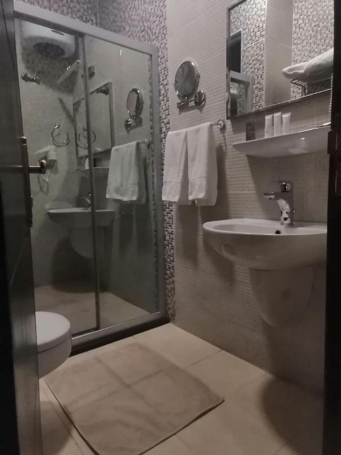 Al-Ahlam Hotel Apartments Акаба Екстериор снимка