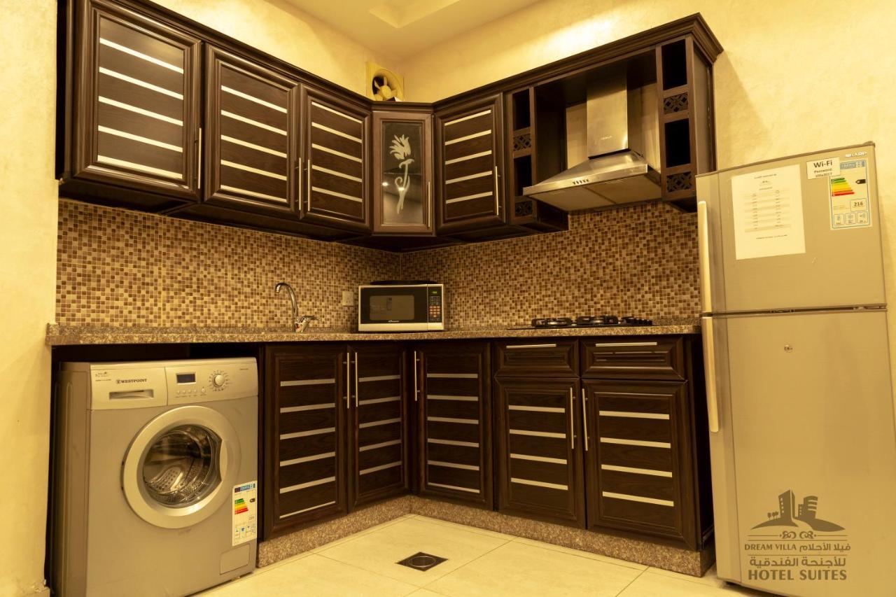Al-Ahlam Hotel Apartments Акаба Екстериор снимка